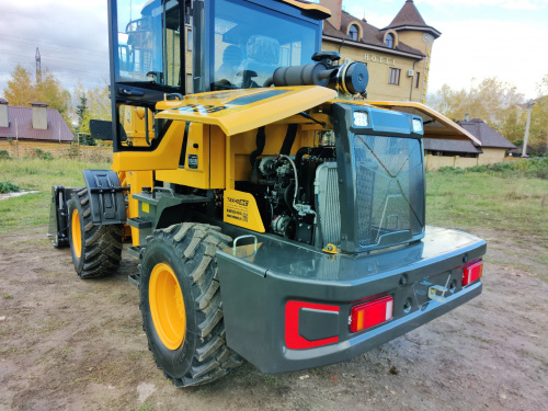 фронтальный погрузчик builder zl28